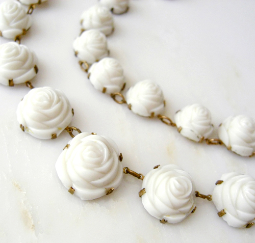 （画像用） 1900年代　ネックレス ガラス・ローズ