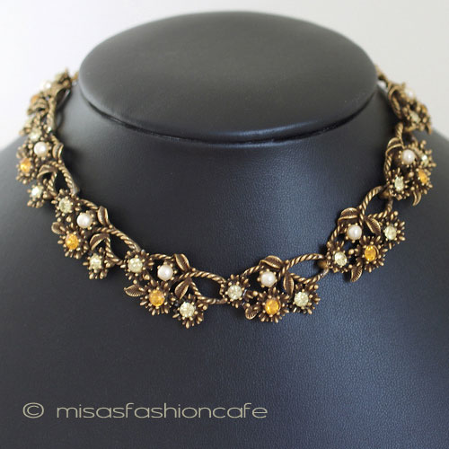 （画像用） Coro お花ネックレス