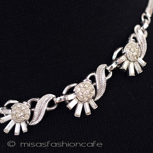 （画像用） クラウン　トリファリ Ｔｒｉｆａｒｉ銀花ネックレス