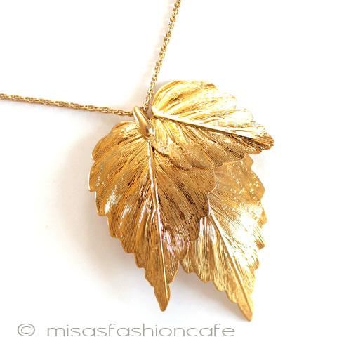 （画像用） Trifari　 トリファリ 金葉　ネックレス