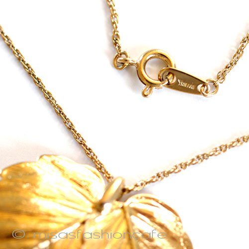 （画像用） Trifari　 トリファリ 金葉　ネックレス