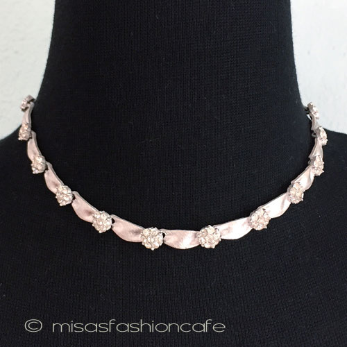 （画像用） Trifari　 トリファリ RSの花　ネックレス