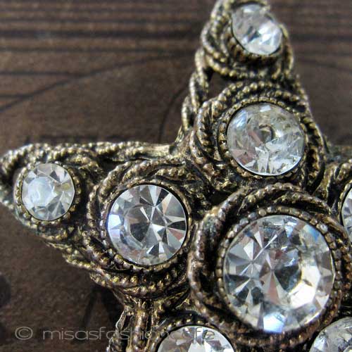 （画像用） HARハー　星ブローチ