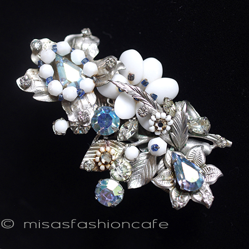 （画像用） Original by Robert ミルクガラス花ブーケ