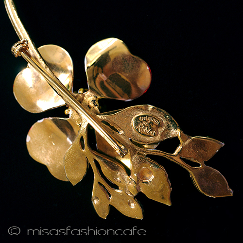 （画像用） Original by Robert刻印 ハナミズキ　ブローチ