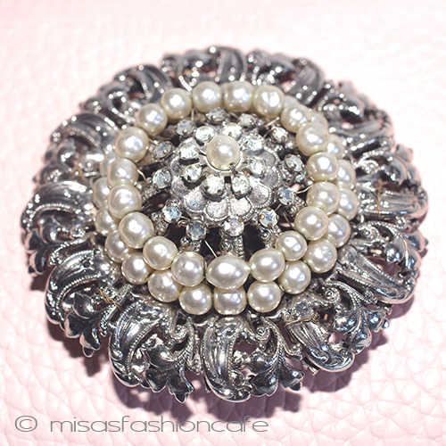 （画像用） ミリアムハスケル刻印 バロックパールブローチ