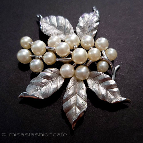 ヴィンテージアクセサリー・アンティークジュエリーやヨーロッパ