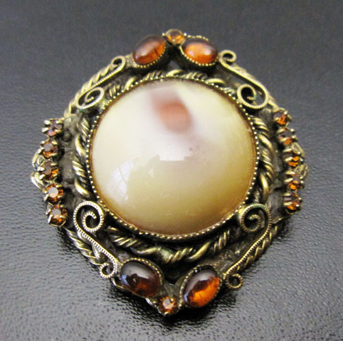 （画像用） Original By Robert　 　ブローチ兼ペンダント。