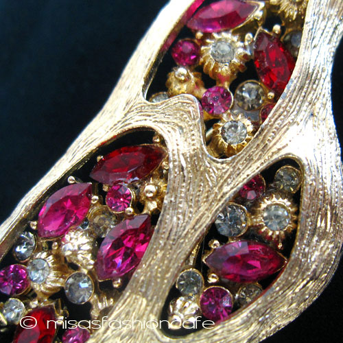 （画像用） Coro ジュエル ブローチ