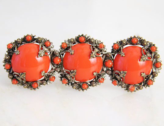 （画像用） アンティーク　ブローチ