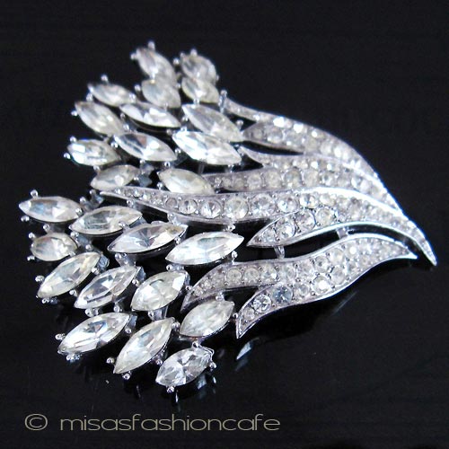 （画像用） クラウントリファリ Trifari ブローチ