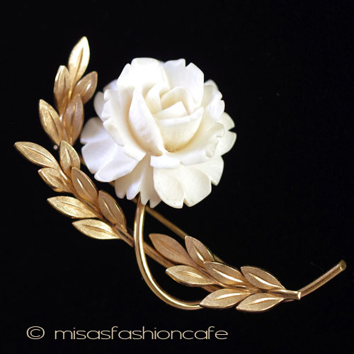 （画像用） 象牙アイボリー 12Kgf ローズ　ブローチ