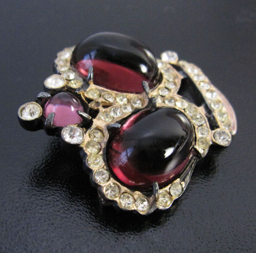 （画像用） クラウン　ブローチ