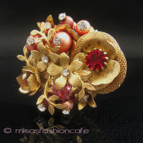 （画像用） Haskell初期 ブローチ