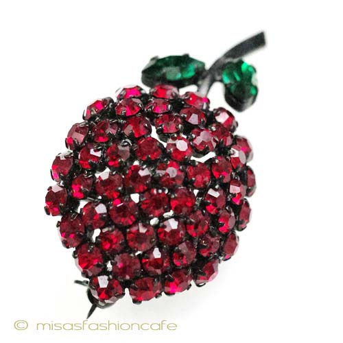 （画像用） Austria　オーストリア製 ストロベリー苺ブローチ