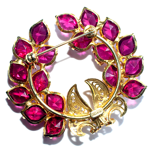 （画像用） オーストリア製ブローチ クリスタルのリース