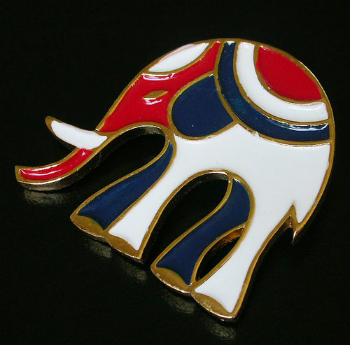 （画像用） Coro　ブローチ