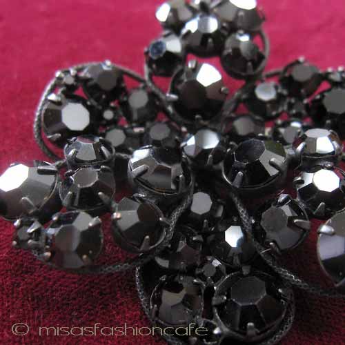 （画像用） Regencyリージェンシー フローラル ブローチ