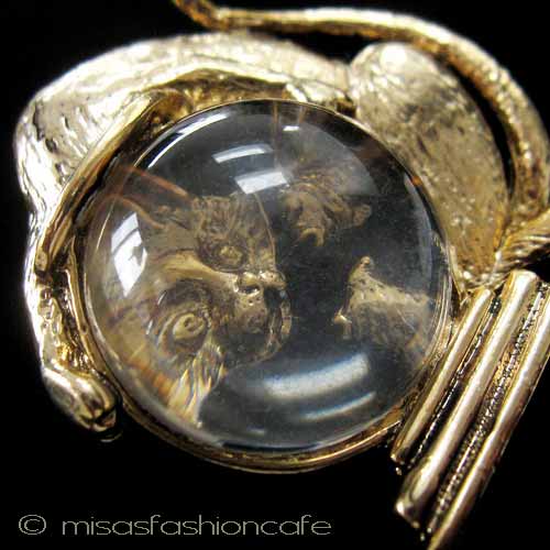 （画像用） 金魚鉢＆猫ねこブローチ