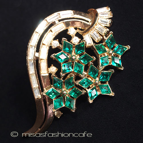 （画像用） Ｔｒｉｆａｒｉ　 トリファリ 流れ星　ブローチ