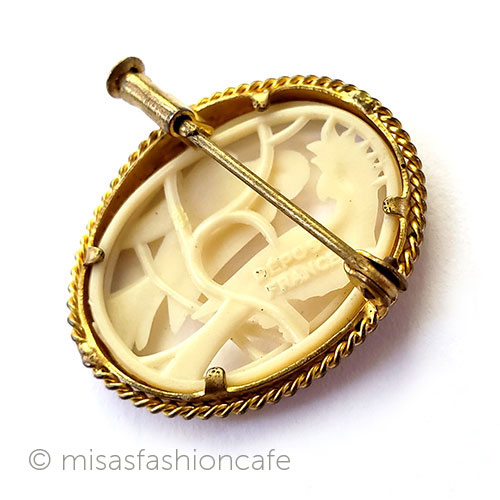 （画像用） フランス製　透かし鳥 アンティークジュエリー