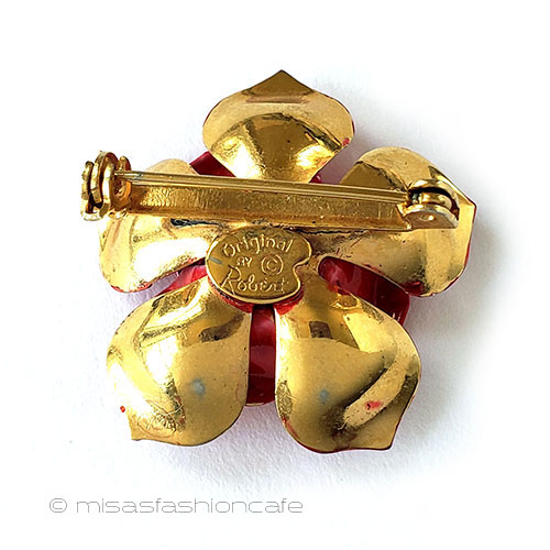 （画像用） Original By Robert 赤い薔薇の花ブローチ