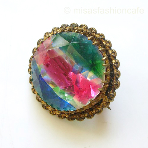 （画像用） アイリス グラス ブローチ