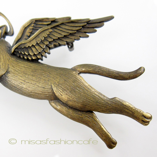 （画像用） エンジェル猫ねこブローチ