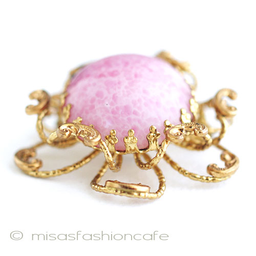 （画像用） Ａｕｓｔｒｉａ　オーストリア アートグラス ブローチ