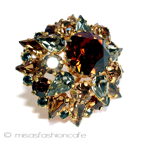 （画像用） Ａｕｓｔｒｉａ　オーストリア クリスタル　星ブローチ