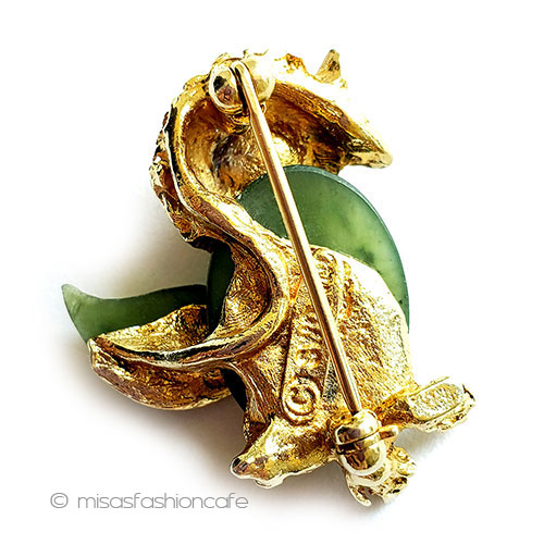 （画像用） SWOBODA　天然石の鳥 天然石ヒスイ・アメジスト