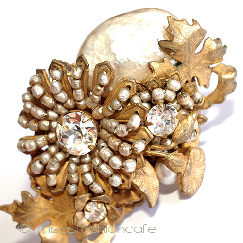 （画像用） ミリアムハスケル バロックパール花ブローチ