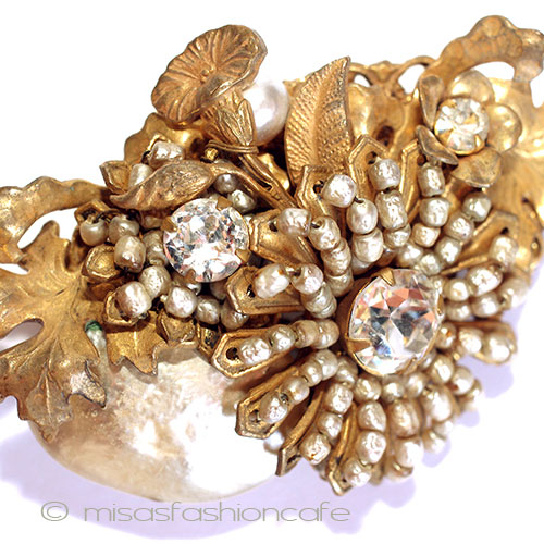 （画像用） ミリアムハスケル バロックパール花ブローチ