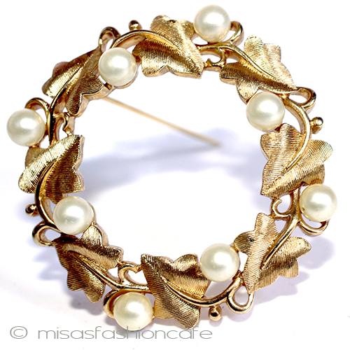 （画像用） Trifari　 トリファリ アイビーの葉リース