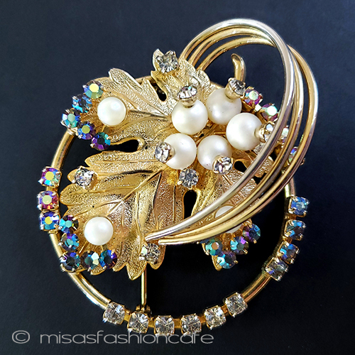 （画像用） パールＲＳ金葉ブローチ