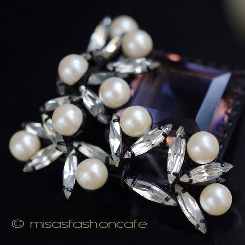 （画像用） アートグラス　ブローチ