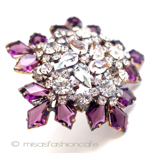 （画像用） チェコ製ガラス ブローチ