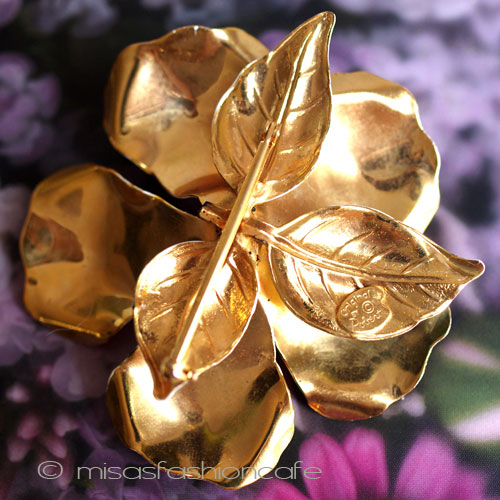 （画像用） Original by Robert ハイビスカスの花ブローチ