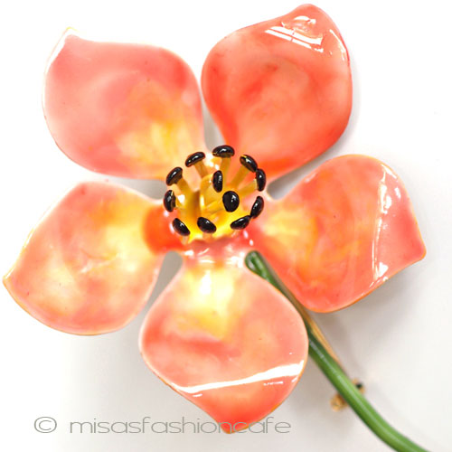 （画像用） Original by Robert フラワー　ブローチ