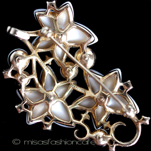 （画像用） Trifari　 トリファリ ブローチ兼ペンダント