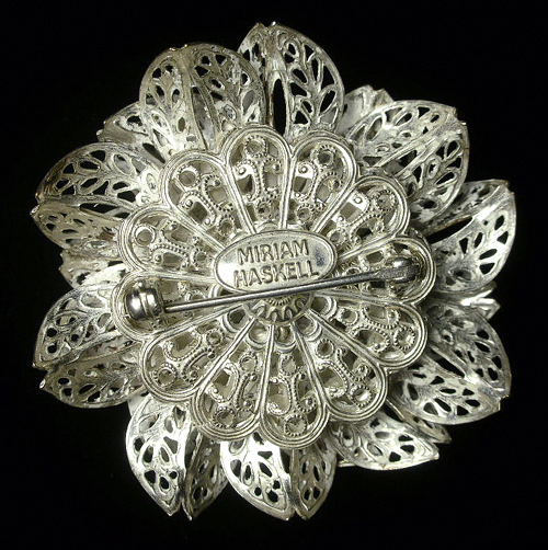 （画像用） MiriamHaskell　ブローチ ミリアムハスケル　花