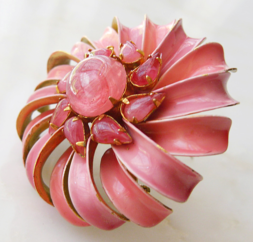 （画像用） Original By Robert ピンクフラワー ブローチ