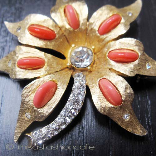 （画像用） BALLET刻印 ブローチ