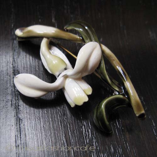 （画像用） HAR　お花ブローチ