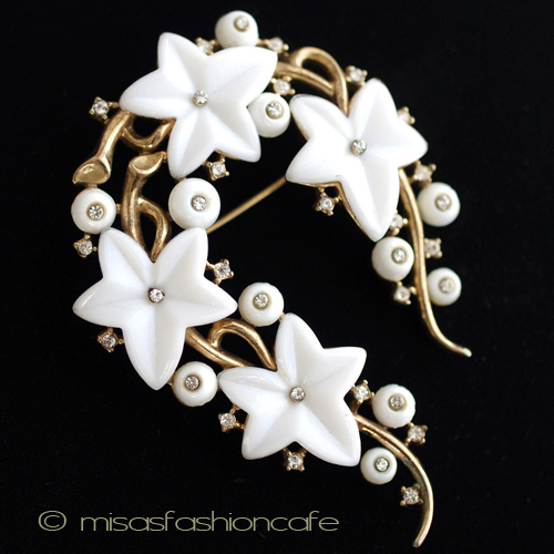 （画像用） クラウン　トリファリ ＴＲＩＦＡＲＩ　ブローチ