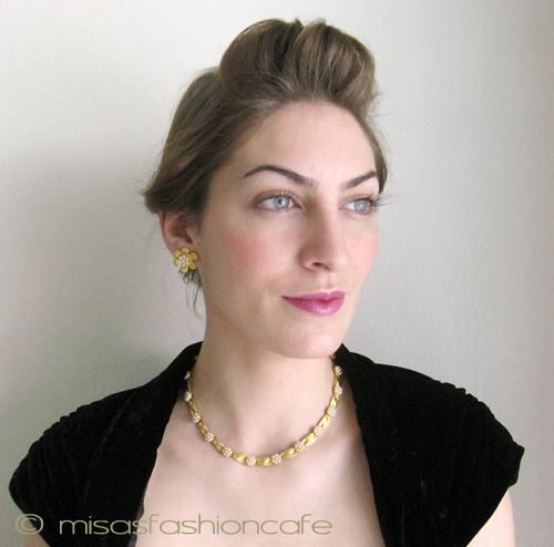 （画像用） クラウンTrifari トリファリ パール小花　3点セット