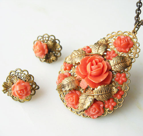 （画像用） アンティークお花 ネックレス・イヤリングセット