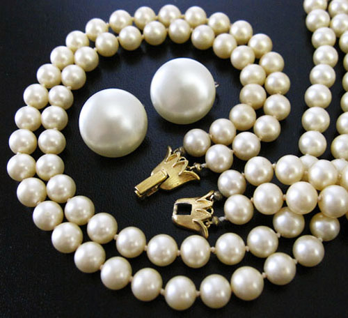 （画像用） クラウンTrifari ネックレス＆イヤリングセット