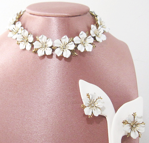 （画像用） クラウントリファリ ネックレス＆イヤリング