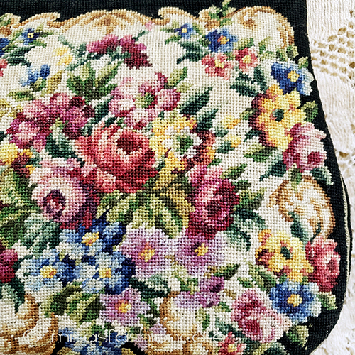 （画像用） アンティークバッグ　刺繍 オーストリア製　プチポアン